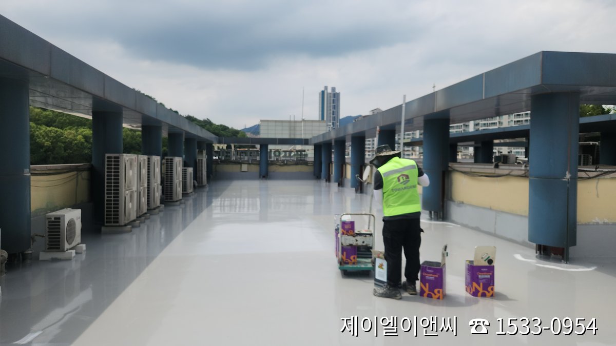 용인 쇼핑몰 옥상 우레탄 상도 마감